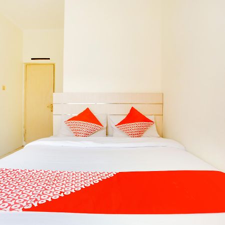 Reddoorz @ Hotel Arimbi Dewi Sartika Baru Bandung Zewnętrze zdjęcie