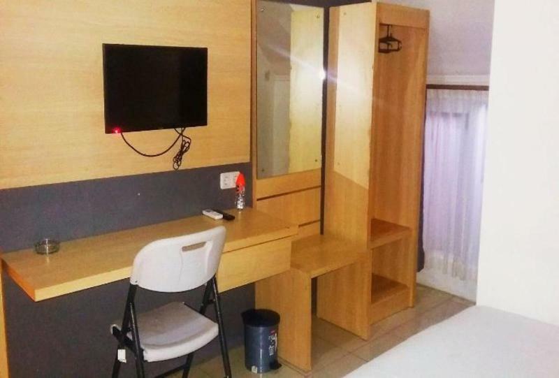 Reddoorz @ Hotel Arimbi Dewi Sartika Baru Bandung Zewnętrze zdjęcie